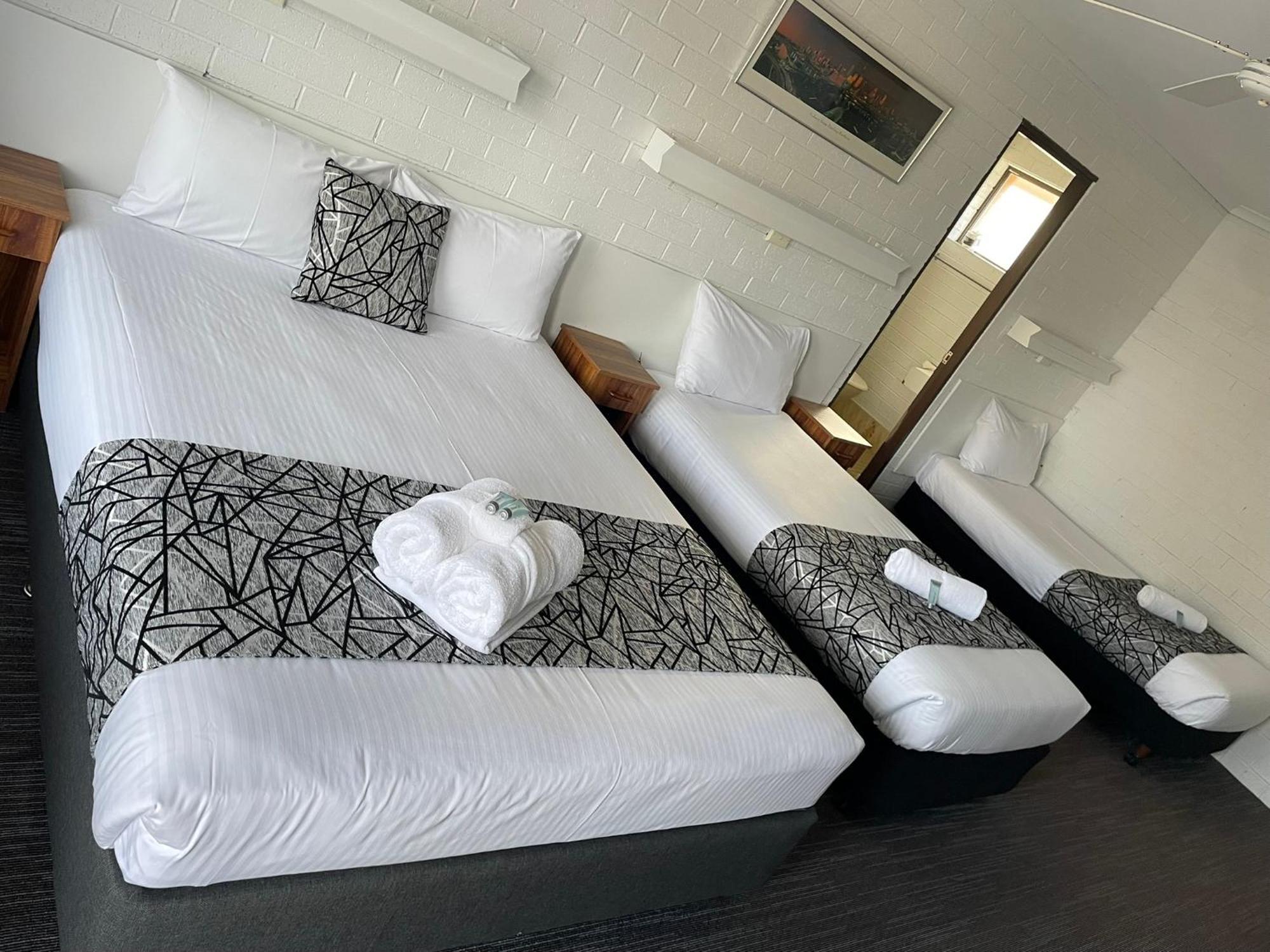 Coastal Bay Motel Coffs Harbour Buitenkant foto