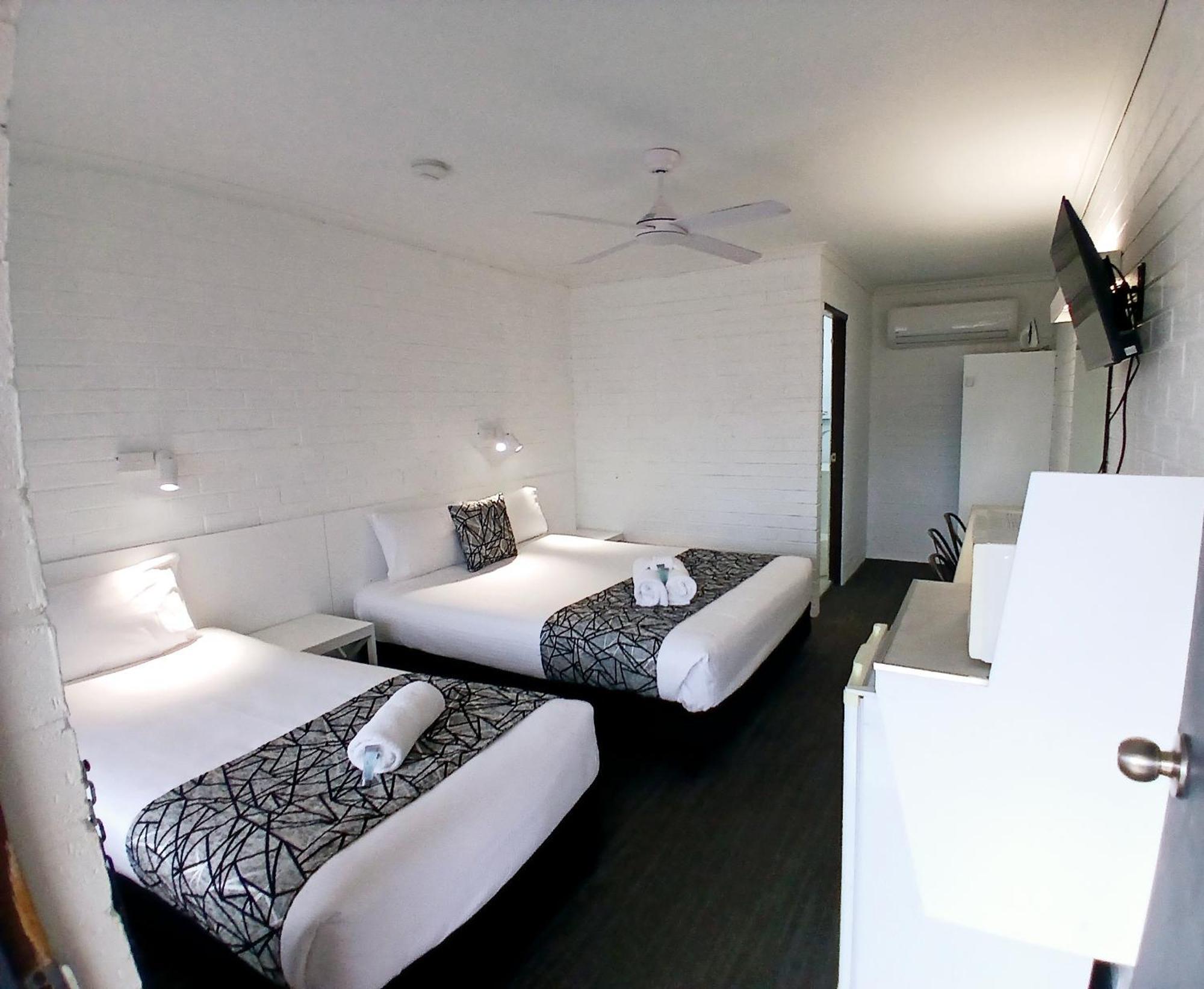 Coastal Bay Motel Coffs Harbour Buitenkant foto